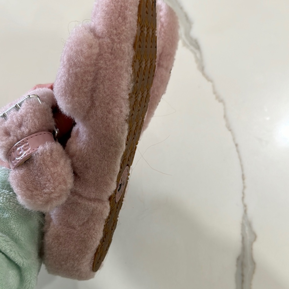 Fuzzy Pink Slide Sandals - Picture 7 of 8